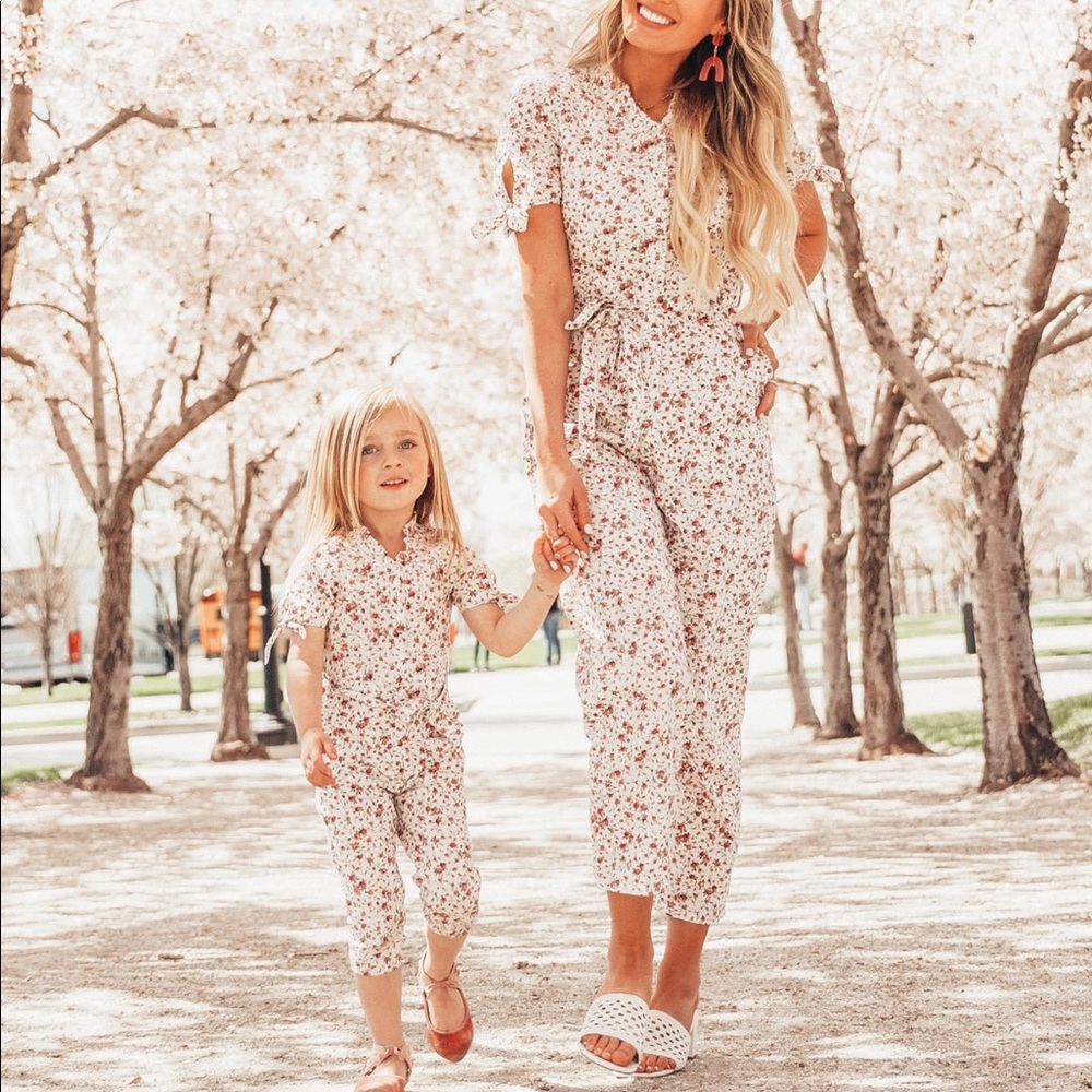 Ivy City Co floral jumpsuit